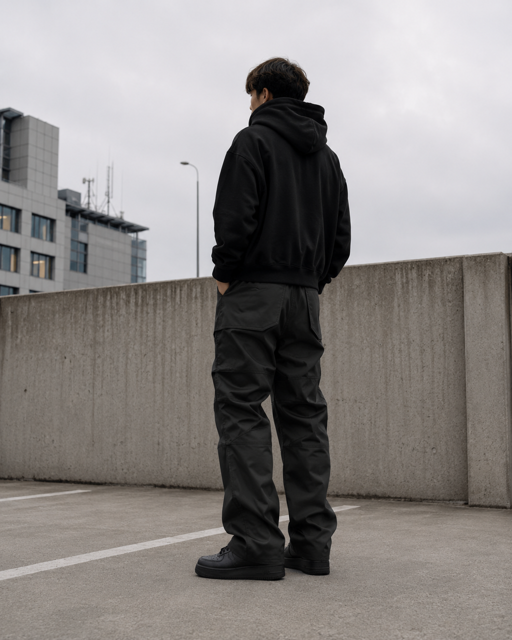 Men's plus size slim fit trousers with pockets